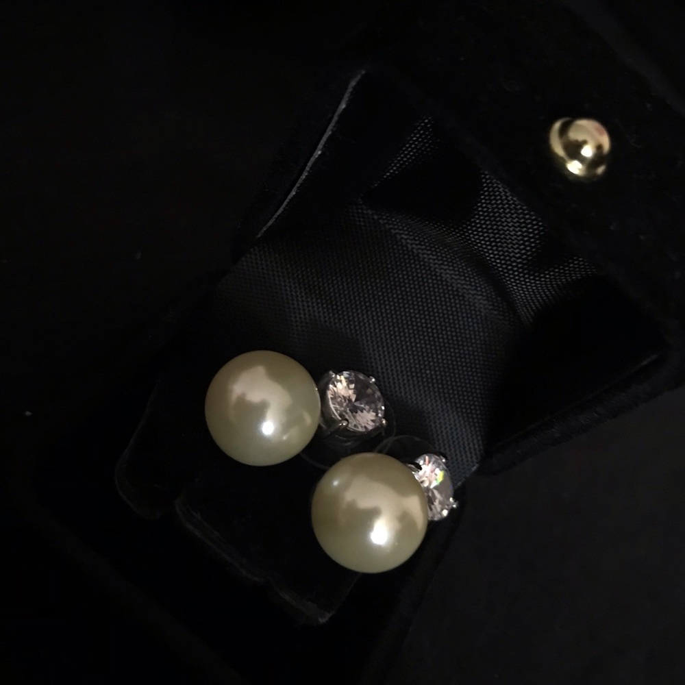 NEW PEARL AND DIAMOND EARRINGS